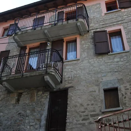 Apartment Casa Da Greta Lezzeno